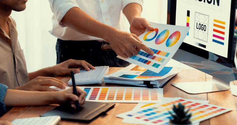 The Psychology of Color in Digital Marketing: Influencing Consumer Behavior