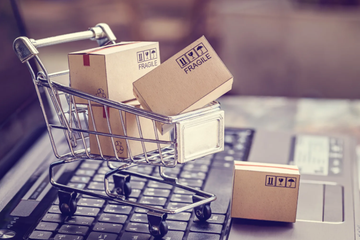 From Product Idea To First Order: A Lean Online Store Plan